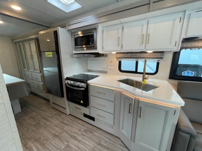 2026 Thor Motor Coach 2026 Thor Motor Coach A.C.E. - thumbnail 19