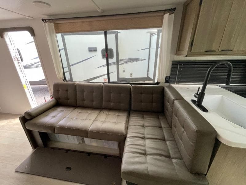 2025 Forest River 2025 Forest River Wildwood - thumbnail 27