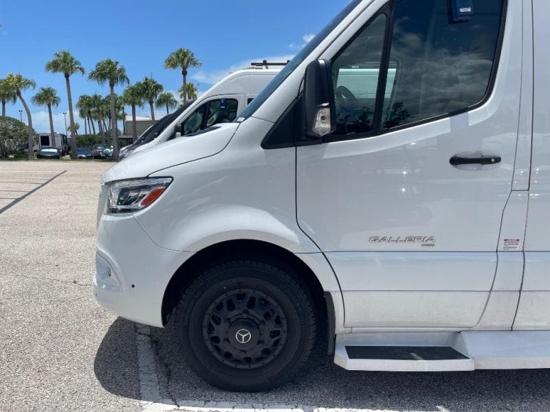 2025 Coachmen 2025 Coachmen Galleria - thumbnail 5