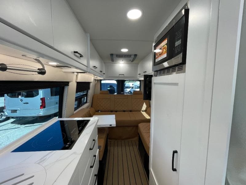 2025 Coachmen 2025 Coachmen Galleria - thumbnail 12