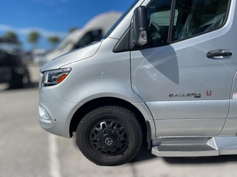 2025 Coachmen 2025 Coachmen Galleria - thumbnail 5