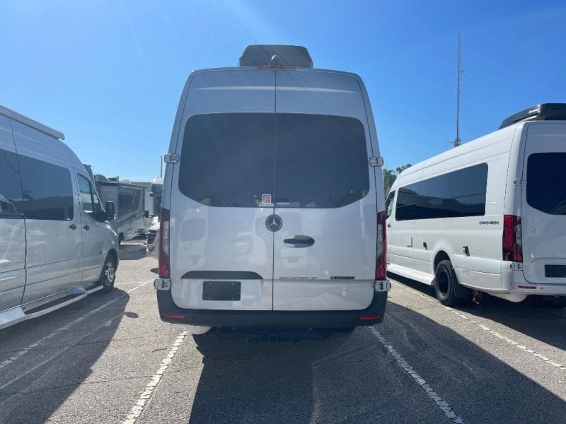 2025 Coachmen 2025 Coachmen Galleria - thumbnail 7