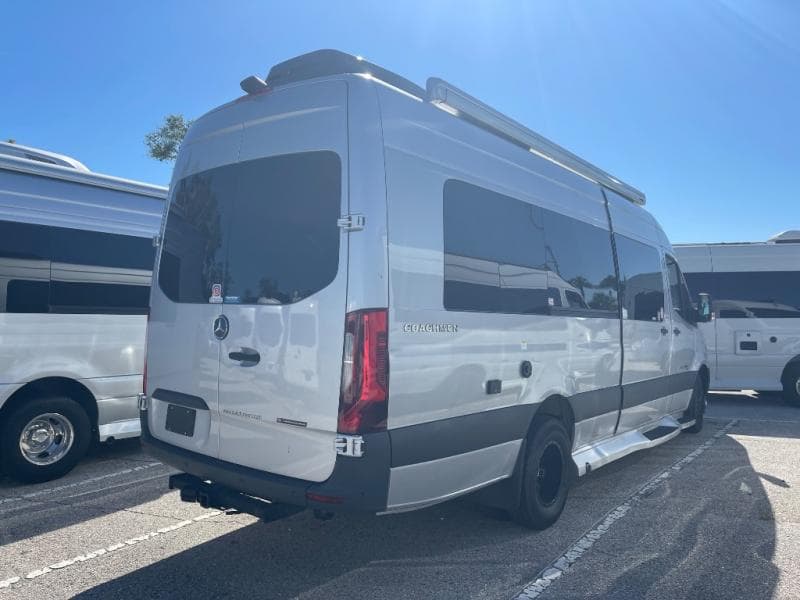 2025 Coachmen 2025 Coachmen Galleria - thumbnail 8