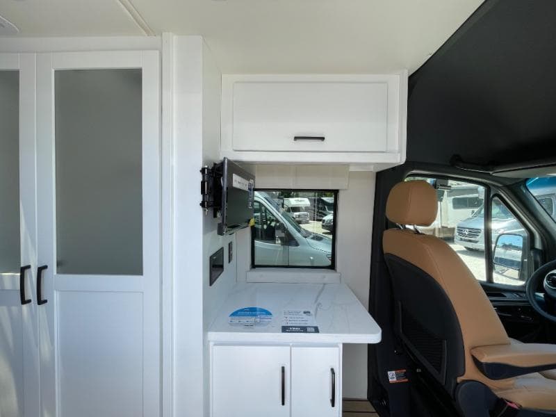 2025 Coachmen 2025 Coachmen Galleria - thumbnail 10