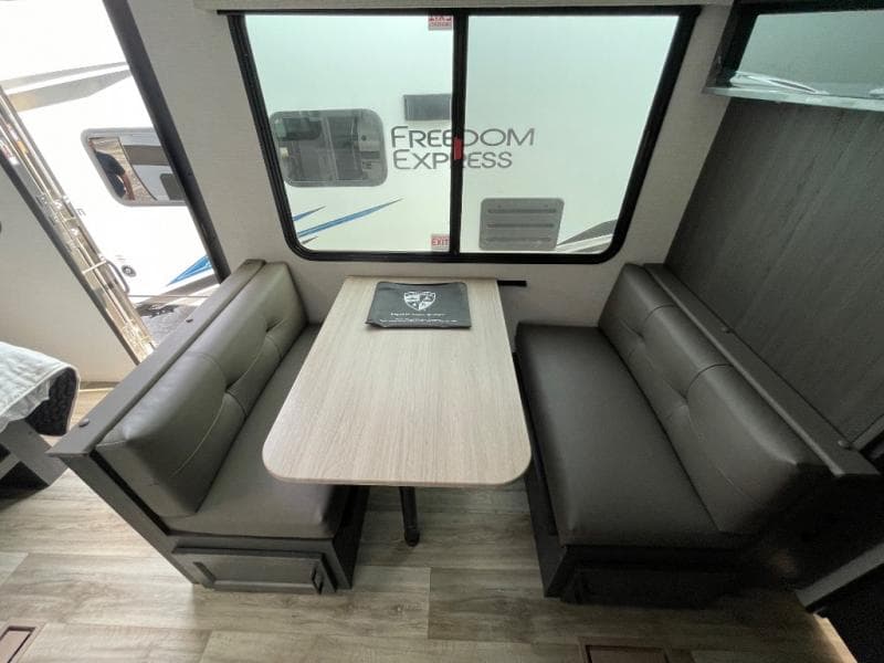 2025 Venture RV 2025 Venture RV Stratus - thumbnail 37