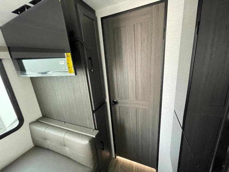 2025 Venture RV 2025 Venture RV Stratus - thumbnail 39