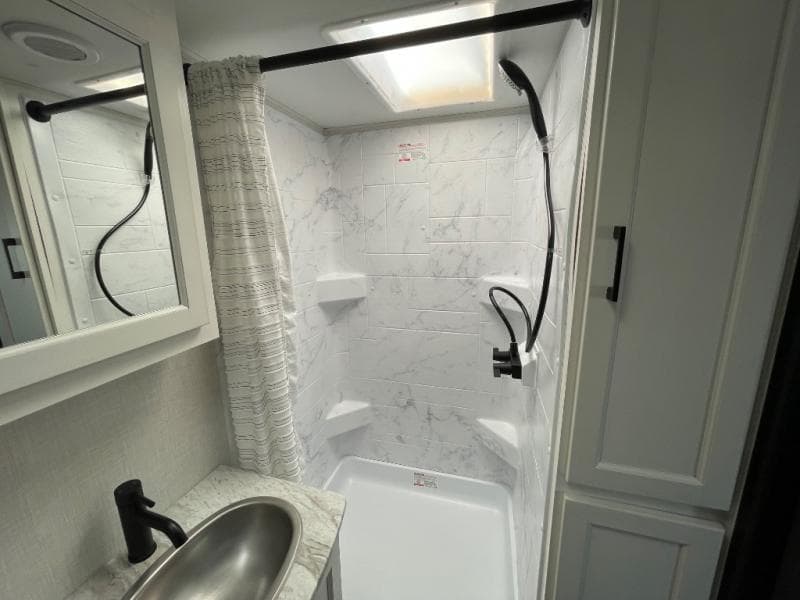 2025 Venture RV 2025 Venture RV Stratus - thumbnail 43