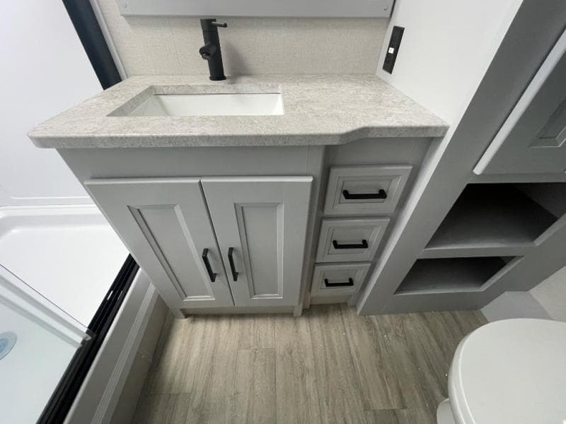 2026 Coachmen 2026 Coachmen Mirada - thumbnail 22