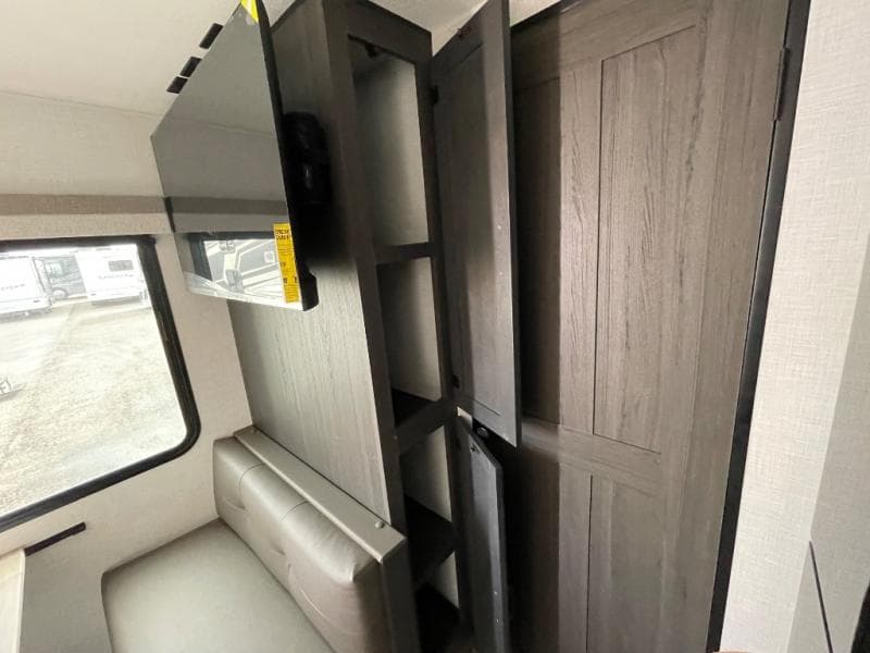 2025 Venture RV 2025 Venture RV Stratus - thumbnail 37