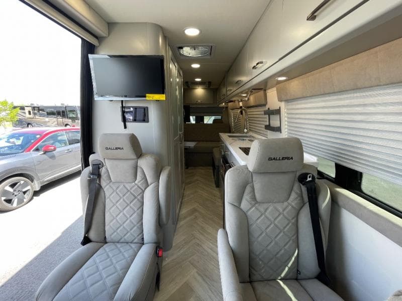 2025 Coachmen 2025 Coachmen Galleria - thumbnail 11
