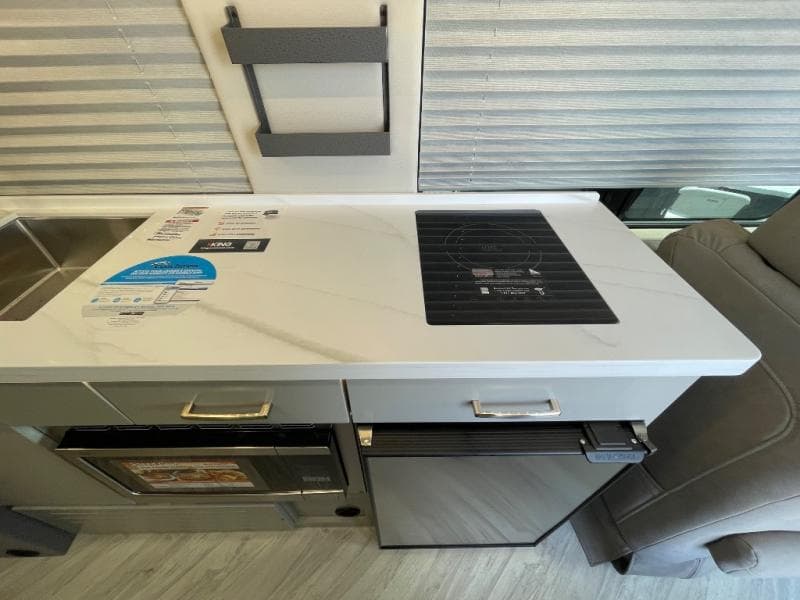 2025 Coachmen 2025 Coachmen Galleria - thumbnail 13