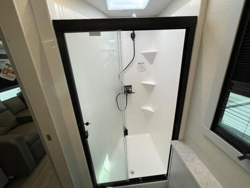 2026 Coachmen 2026 Coachmen Mirada - thumbnail 37