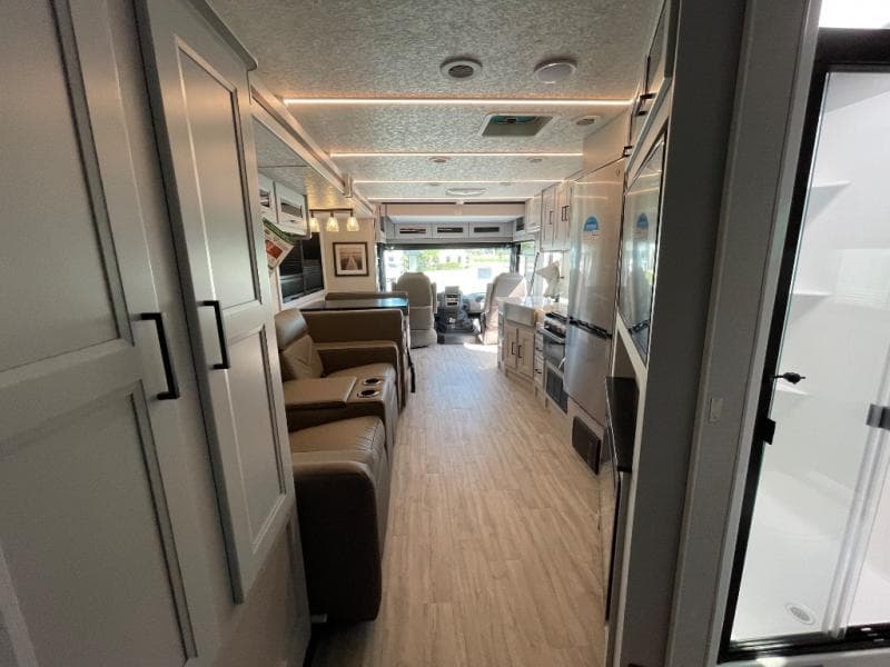 2026 Coachmen 2026 Coachmen Mirada - thumbnail 46