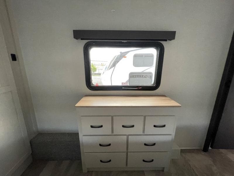 2026 Coachmen 2026 Coachmen Brookstone - thumbnail 25