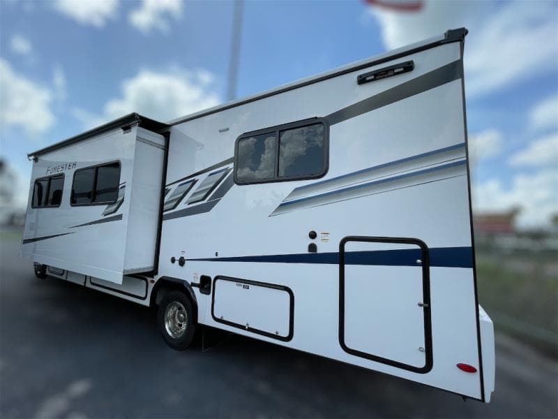 2026 Forest River 2026 Forest River Forester - thumbnail 4