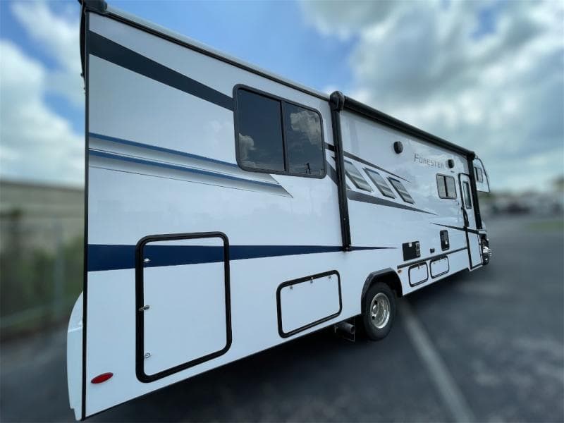 2026 Forest River 2026 Forest River Forester - thumbnail 6