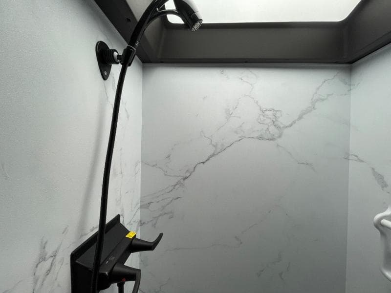 2026 Coachmen 2026 Coachmen Euro - thumbnail 15