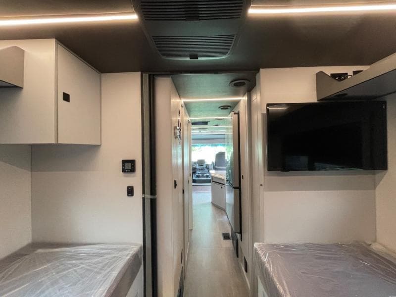 2026 Coachmen 2026 Coachmen Euro - thumbnail 20