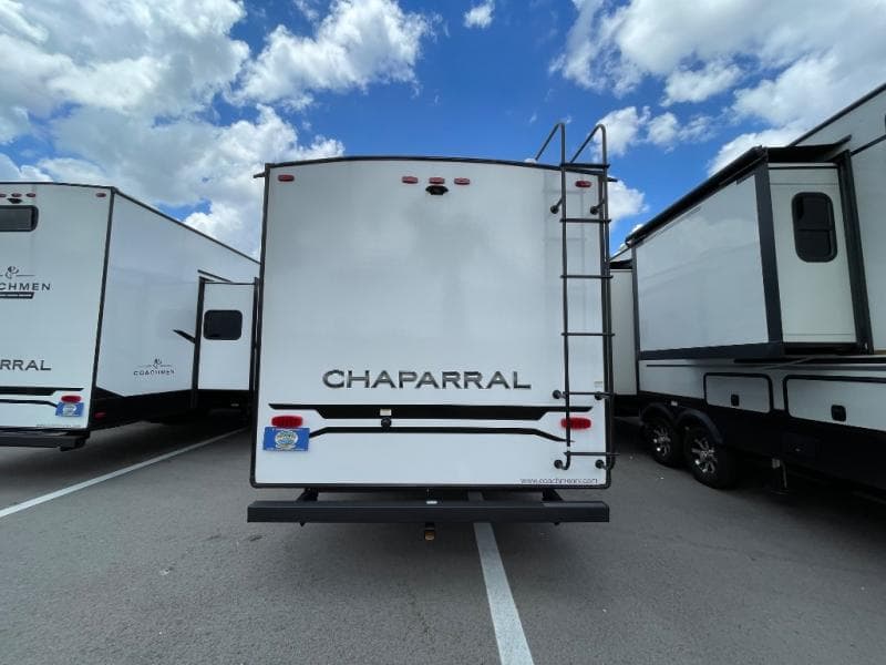 2026 Coachmen 2026 Coachmen Chaparral - thumbnail 11