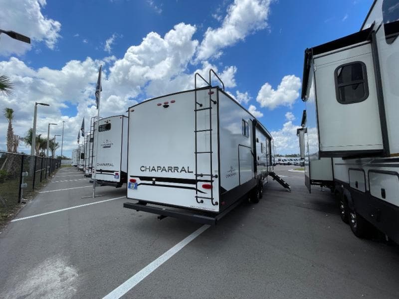 2026 Coachmen 2026 Coachmen Chaparral - thumbnail 13