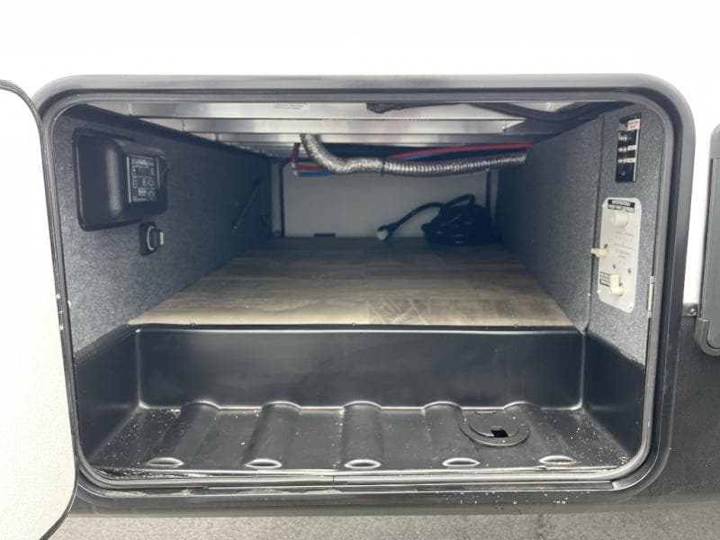 2026 Coachmen 2026 Coachmen Chaparral - thumbnail 7