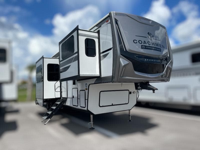 2026 Coachmen Brookstone 370RLLO