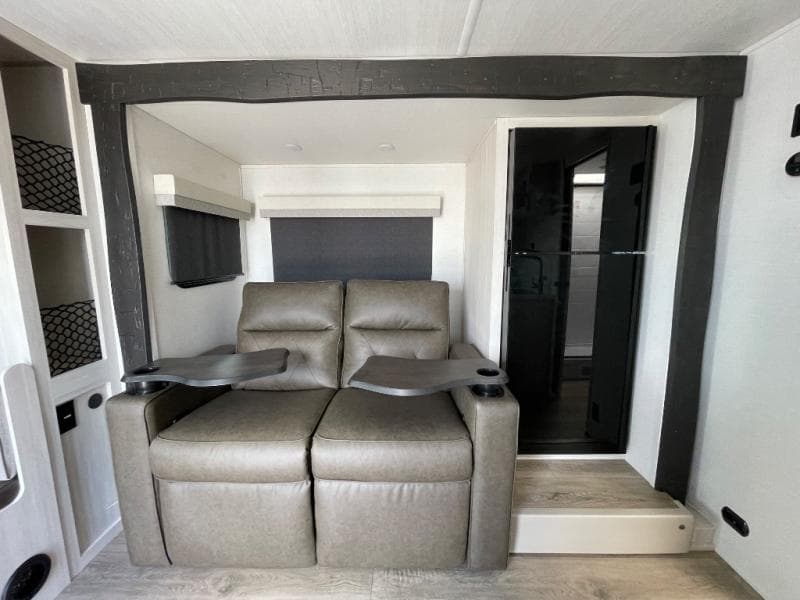 2026 Forest River 2026 Forest River R-Pod - thumbnail 6