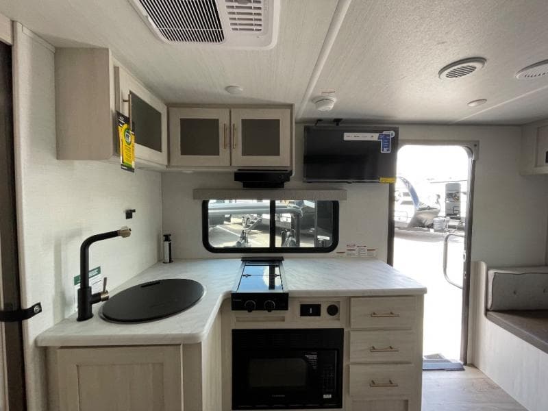 2026 Forest River 2026 Forest River R-Pod - thumbnail 8