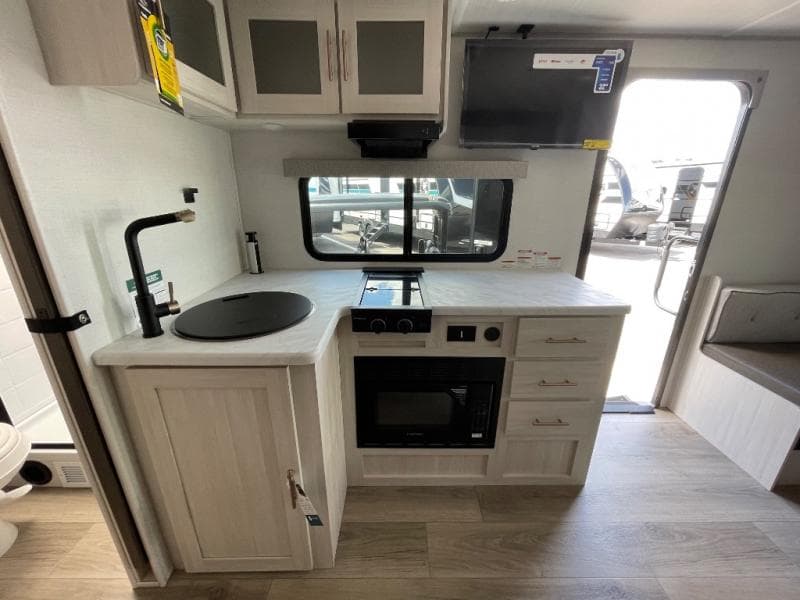 2026 Forest River 2026 Forest River R-Pod - thumbnail 9