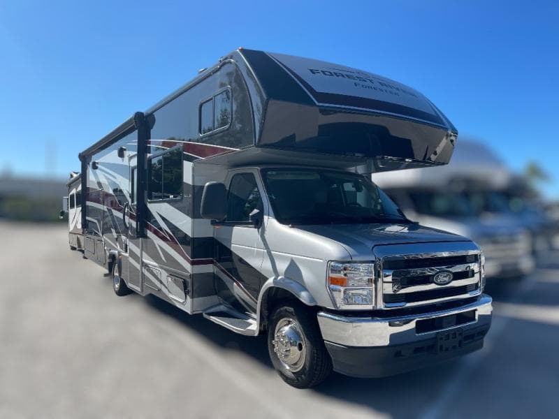 2026 Forest River Forester Classic 2861DS-FORD