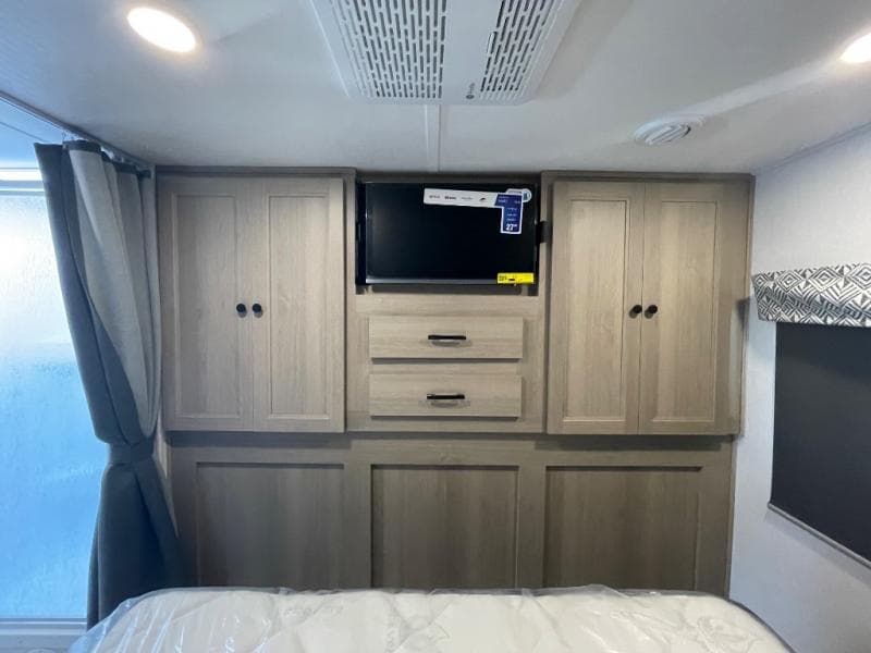 2026 Forest River 2026 Forest River Forester Classic - thumbnail 16