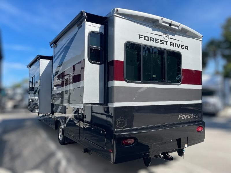2026 Forest River 2026 Forest River Forester Classic - thumbnail 5