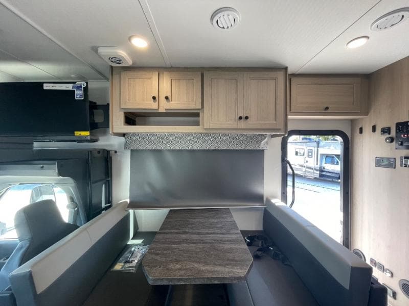 2026 Forest River 2026 Forest River Forester Classic - thumbnail 9