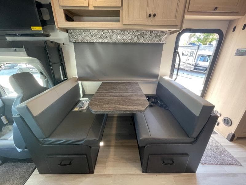 2026 Forest River 2026 Forest River Forester Classic - thumbnail 10