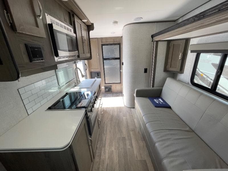 2024 Gulf Stream 2024 Gulf Stream Vista Cruiser - thumbnail 29