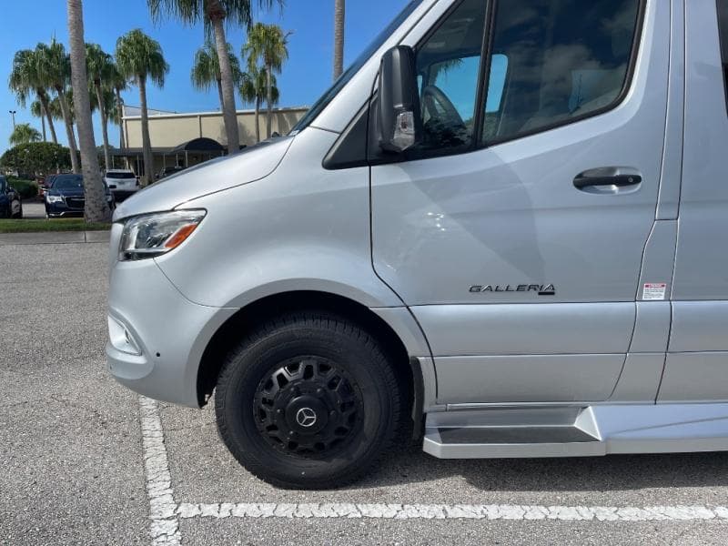 2025 Coachmen 2025 Coachmen Galleria - thumbnail 5