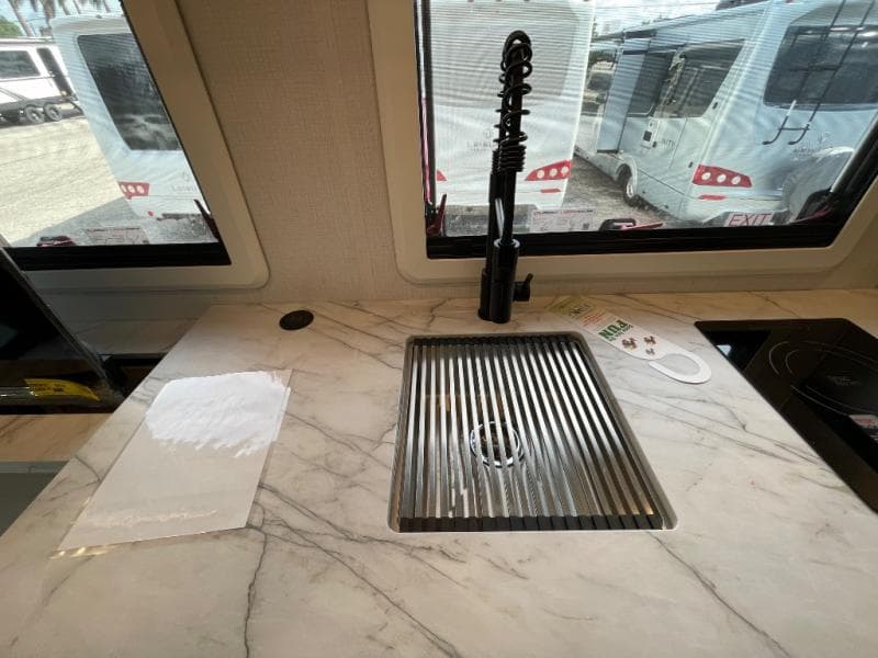 2026 Forest River 2026 Forest River Sunseeker - thumbnail 31