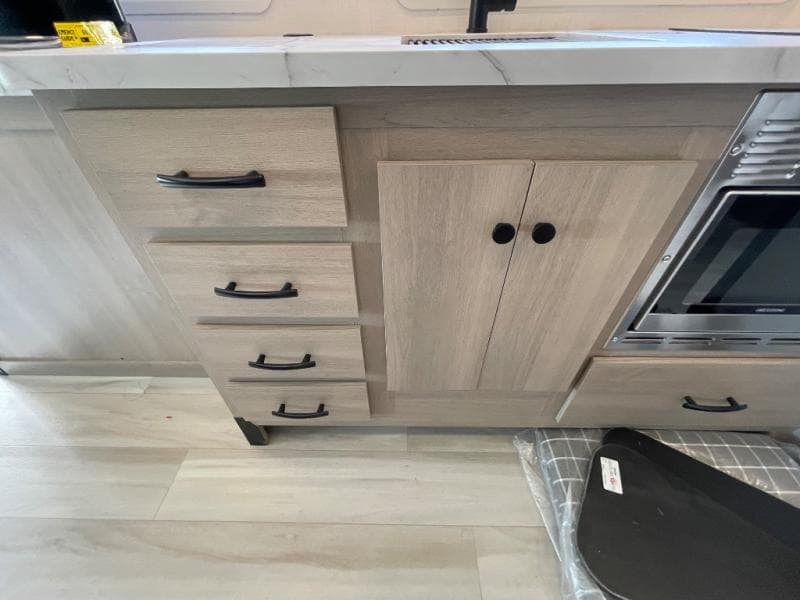 2026 Forest River 2026 Forest River Sunseeker - thumbnail 35