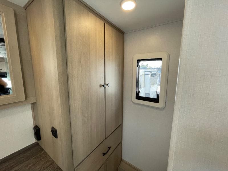 2026 Forest River 2026 Forest River Sunseeker - thumbnail 45