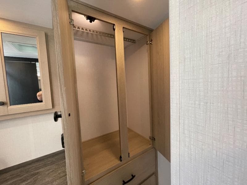 2026 Forest River 2026 Forest River Sunseeker - thumbnail 46