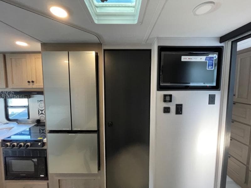 2026 Forest River 2026 Forest River Sunseeker Classic - thumbnail 15