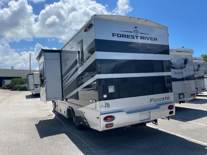 2026 Forest River 2026 Forest River Forester - thumbnail 6