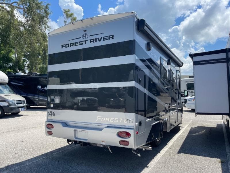 2026 Forest River 2026 Forest River Forester - thumbnail 8