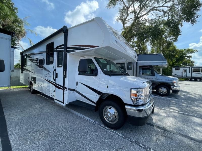 2026 Coachmen Leprechaun 319MB-FORD-450