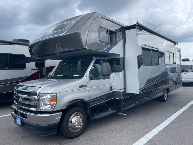 2026 Forest River 2026 Forest River Sunseeker Classic - thumbnail 4