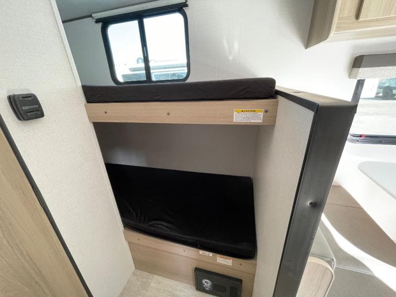 2026 Dutchmen 2026 Dutchmen Kodiak - thumbnail 34