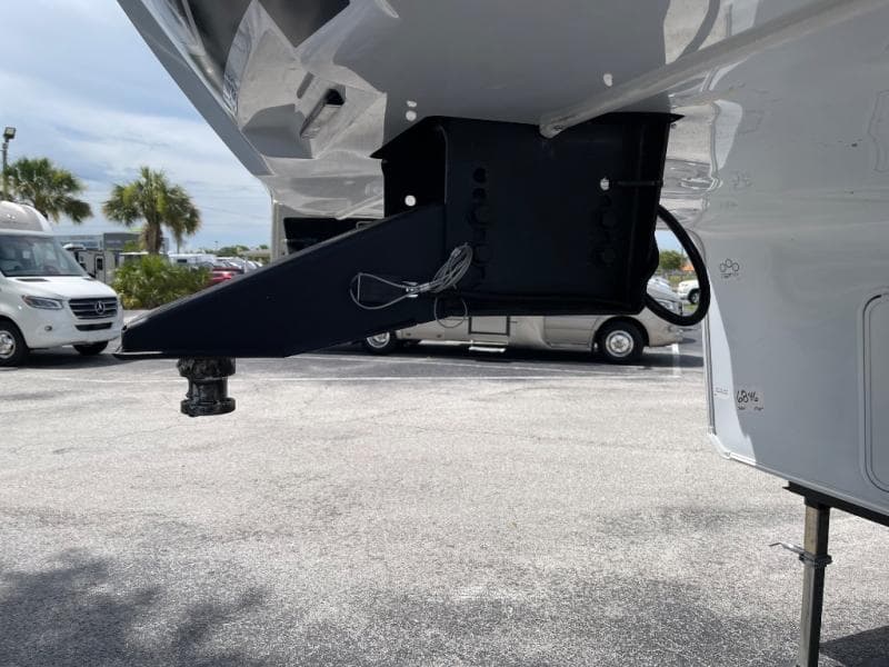 2026 Forest River 2026 Forest River Cardinal - thumbnail 6