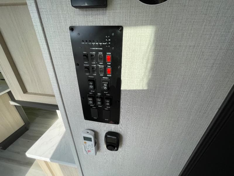 2026 Forest River 2026 Forest River Cardinal - thumbnail 61