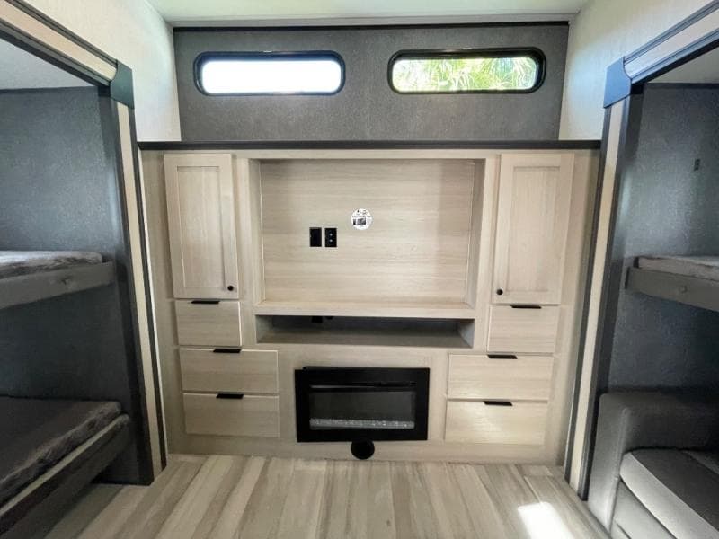 2026 Forest River 2026 Forest River Cardinal - thumbnail 23