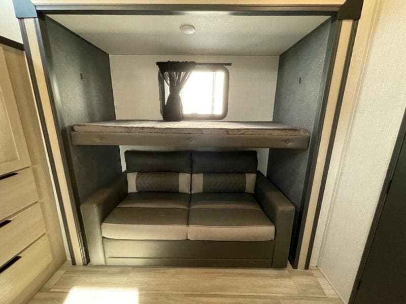 2026 Forest River 2026 Forest River Cardinal - thumbnail 24